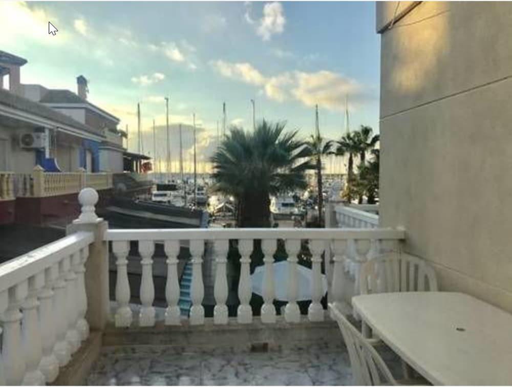Marina Port Hotel Torrevieja Bagian luar foto